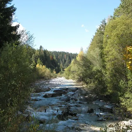 Haus Hahnenhof لوتاش